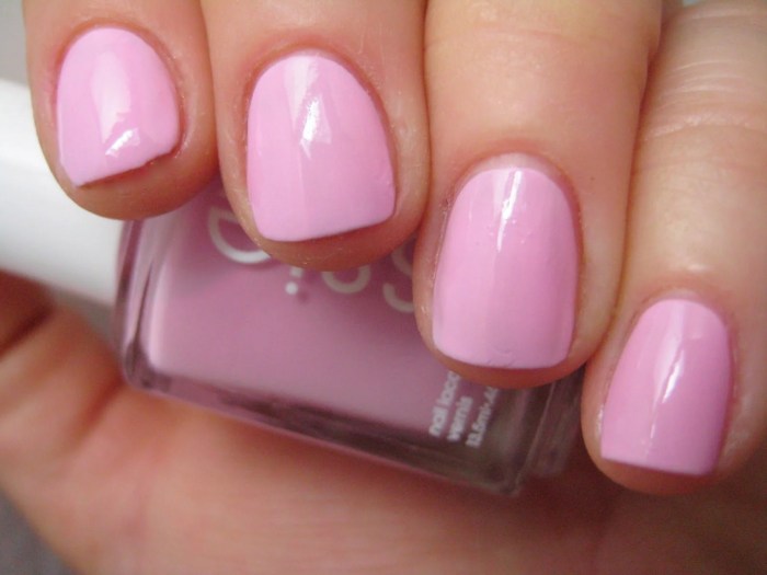 Essie light pink nail polish